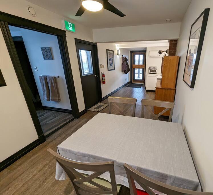 CanningBeautiful River View Apt In Wine Countryアパートメント エクステリア 写真